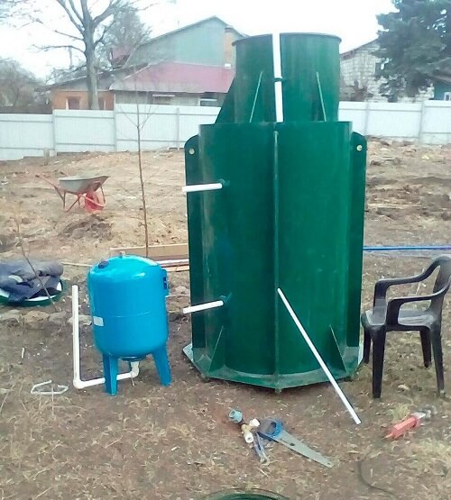 Обвязка скважины на воду в Воложине