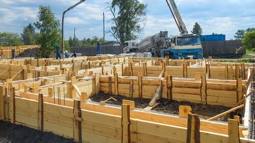 Свайный фундамент с ростверком в Воложине