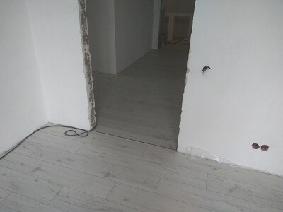 Укладка ламината на деревянный пол в Воложине